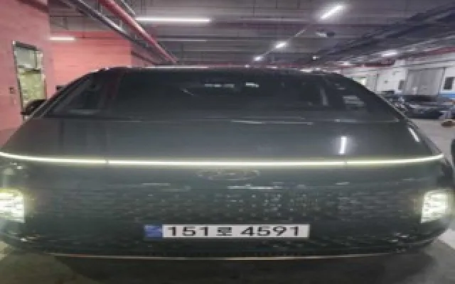 스타리아 하이브리드 중고차 스타리아 2WD 디젤 라운지 인스퍼레이션 매물 사진 8 - 2024/01 74,000km