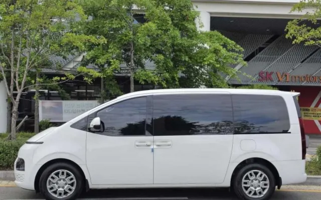 스타리아 하이브리드 중고차 스타리아 LPG 카고 모던 매물 사진 15 - 2023/06 48,147km