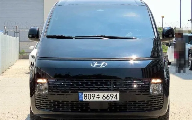 스타리아 하이브리드 중고차 스타리아 2WD 디젤 카고 모던 매물 사진 20 - 2022/12 95,984km