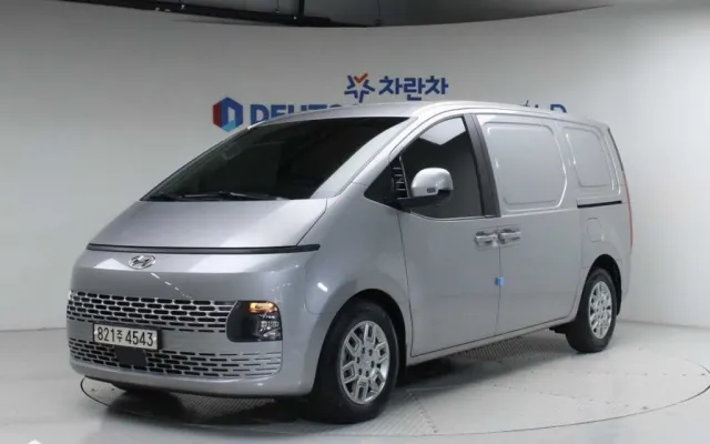스타리아 하이브리드 중고차 스타리아 2WD 디젤 카고 모던 매물 사진 4 - 2023/08 52,651km